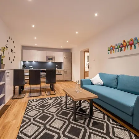 アパート Freiraum ノイシュティフト・イム・シュトゥーバイタール